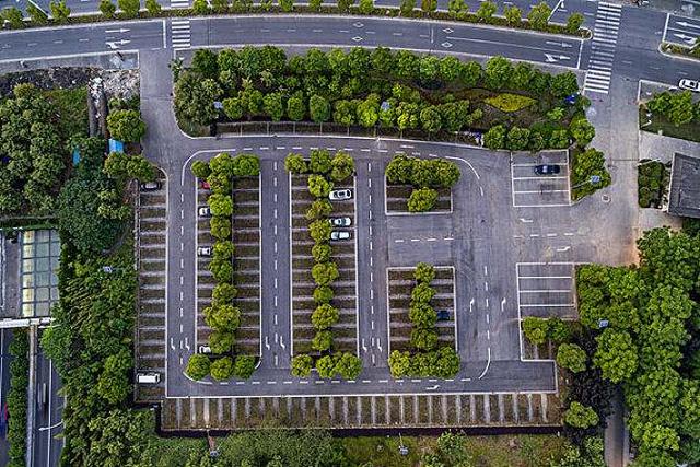 无人值守落地嘉兴智慧产业创新园 LoRa地磁C位出道